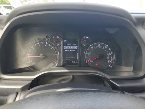 Used 2023 Toyota 4Runner SR5 Premium image 18