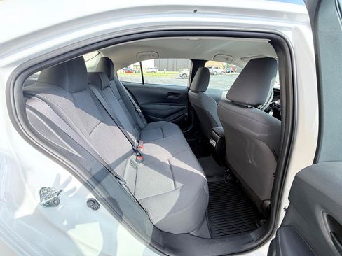 Used 2024 Toyota Corolla LE FWD image 12