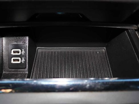 Certified 2019 Ford Expedition XLT w/ Equipment Group 201A image 33