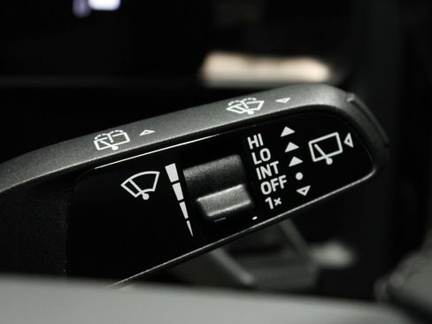 Used 2026 Porsche Cayenne Electric AWD/4WD image 50