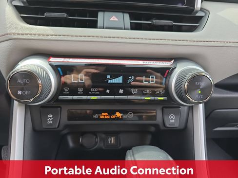 Certified 2025 Toyota RAV4 XLE AWD/4WD image 24