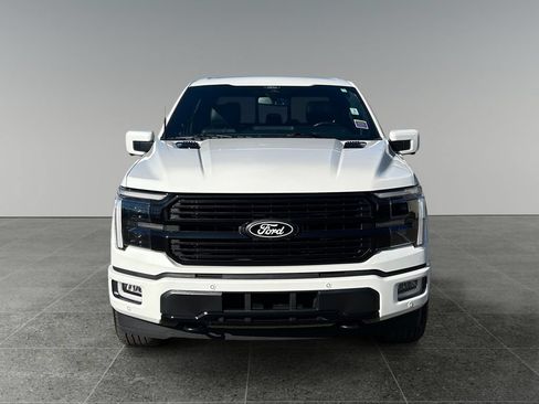 Used 2025 Ford F150 Platinum w/ FX4 Off-Road Package AWD/4WD image 3
