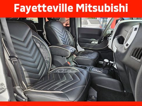 Used 2017 Jeep Wrangler Unlimited Sport AWD/4WD image 19