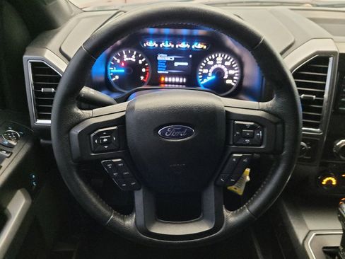 Used 2015 Ford F150 XLT w/ Equipment Group 301A Mid RWD image 22