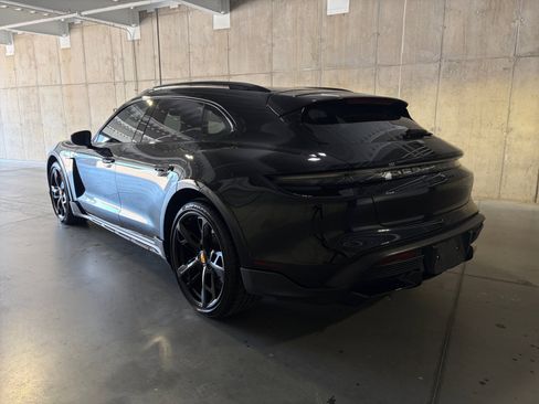 Certified 2023 Porsche Taycan Cross Turismo AWD/4WD image 3