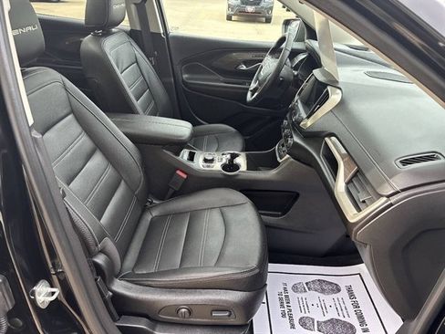 Used 2023 GMC Terrain Denali w/ Black Diamond Edition AWD/4WD image 19