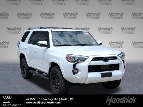 Used 2023 Toyota 4Runner SR5 Premium w/ Moonroof Package AWD/4WD image 1