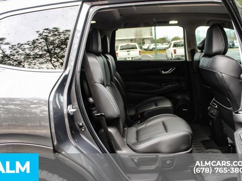 Used 2024 Subaru Ascent Touring AWD/4WD image 21