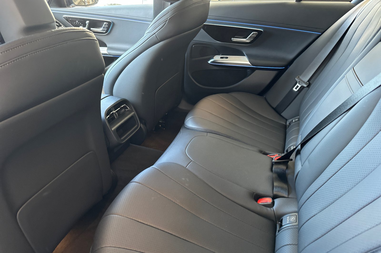 Certified 2026 Mercedes-Benz E 350 Sedan image 4