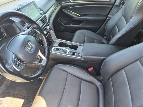 Used 2022 Honda Accord Sport image 12