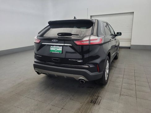 Used 2019 Ford Edge Titanium w/ Cold Weather Package AWD/4WD image 7