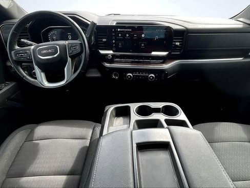 Used 2023 GMC Sierra 1500 SLE AWD/4WD image 10