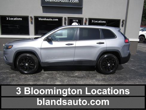 Used 2021 Jeep Cherokee Sport w/ Popular Appearance Group AWD/4WD image 1