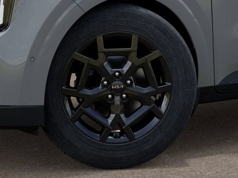 New 2025 Kia Carnival SX Prestige image 11