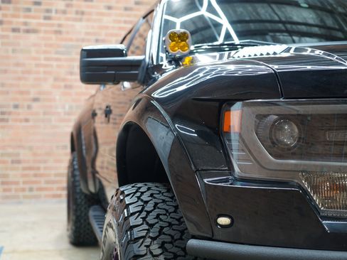 Used 2013 Ford F150 Raptor w/ Luxury Equipment Group image 8