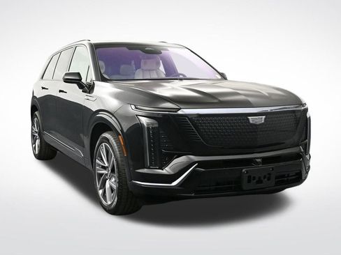 Used 2026 Cadillac Vistiq Luxury AWD/4WD image 7