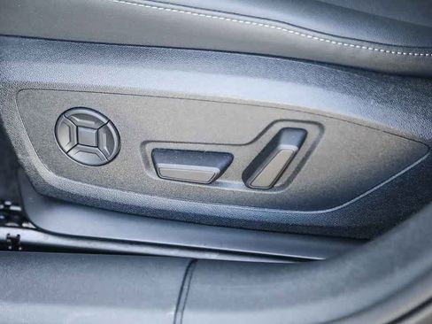 Certified 2025 Audi A5 2.0T Premium w/ Convenience Package image 17