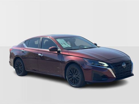 New 2025 Nissan Altima 2.5 SV w/ SV Special Edition Package image 9