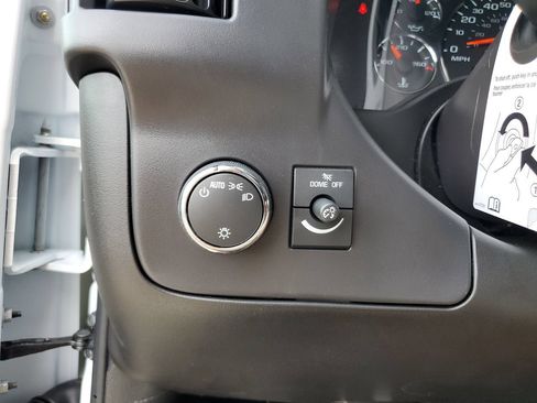 New 2026 GMC Savana 2500 Extended RWD image 26