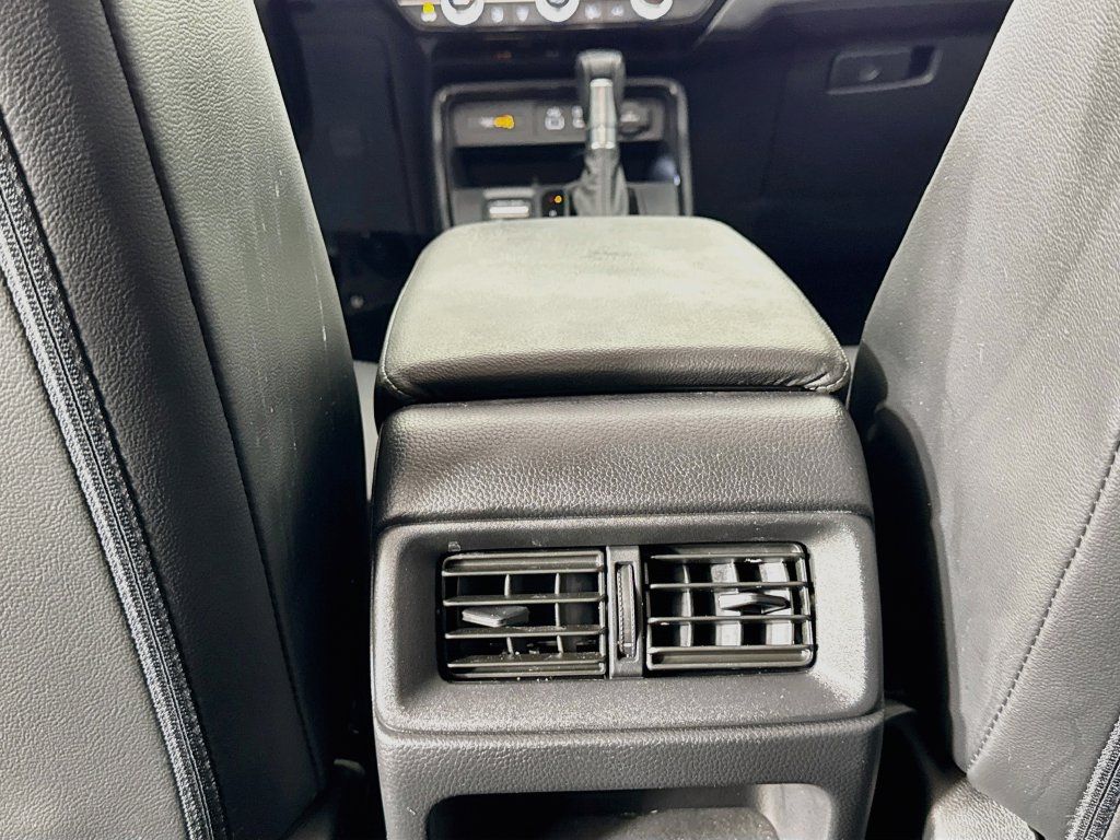 Used 2024 Honda CR-V EX-L image 33