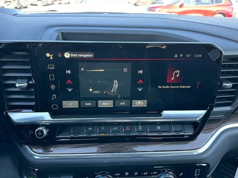 New 2026 GMC Sierra 1500 Elevation image 25