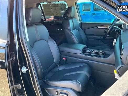 Used 2024 Honda Pilot EX-L image 7