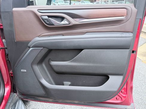 Used 2021 GMC Yukon Denali RWD image 33