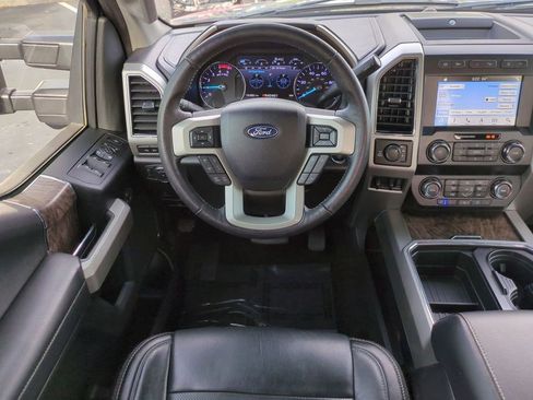 Used 2019 Ford F250 Lariat w/ Lariat Ultimate Package image 16