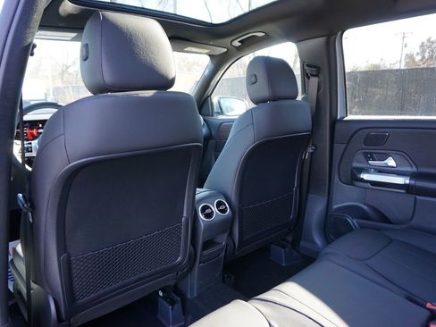 New 2026 Mercedes-Benz GLB 250 image 28