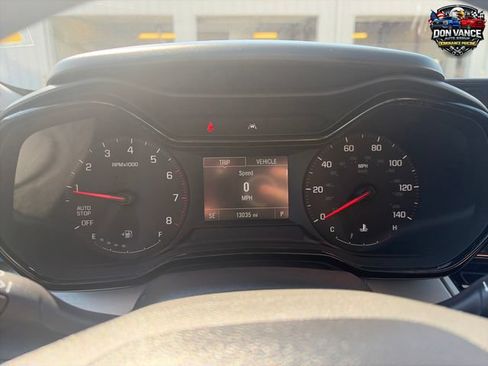 Used 2026 Chevrolet Trax LS FWD image 15