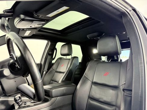 Used 2024 Dodge Durango GT image 13