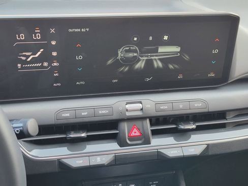 New 2026 Kia K4 LXS FWD image 15