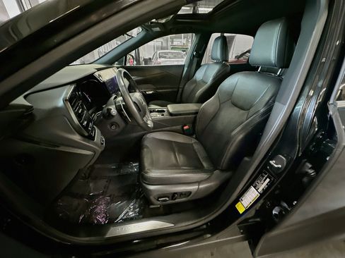 Used 2023 Lexus RX 350 Premium Plus w/ Cold Area Package AWD/4WD image 13