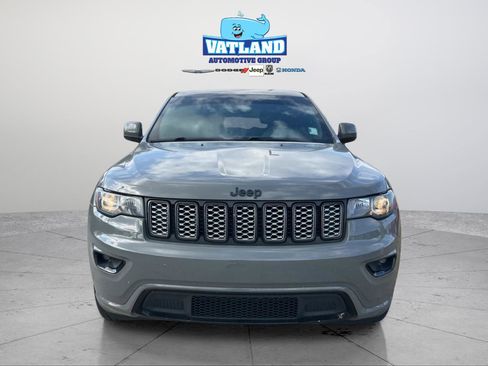 Certified 2020 Jeep Grand Cherokee Altitude image 8