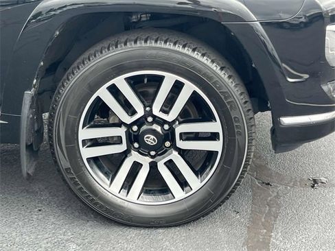Used 2022 Toyota 4Runner Limited image 7