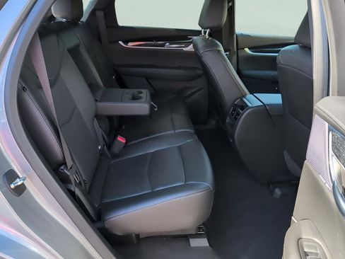 Used 2023 Cadillac XT5 Premium Luxury image 34