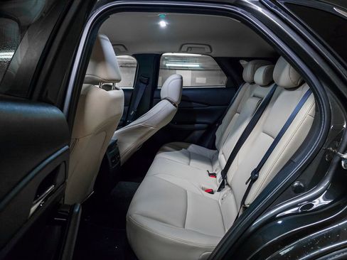 Used 2023 MAZDA CX-30 AWD 2.5 S w/ Preferred Package image 24