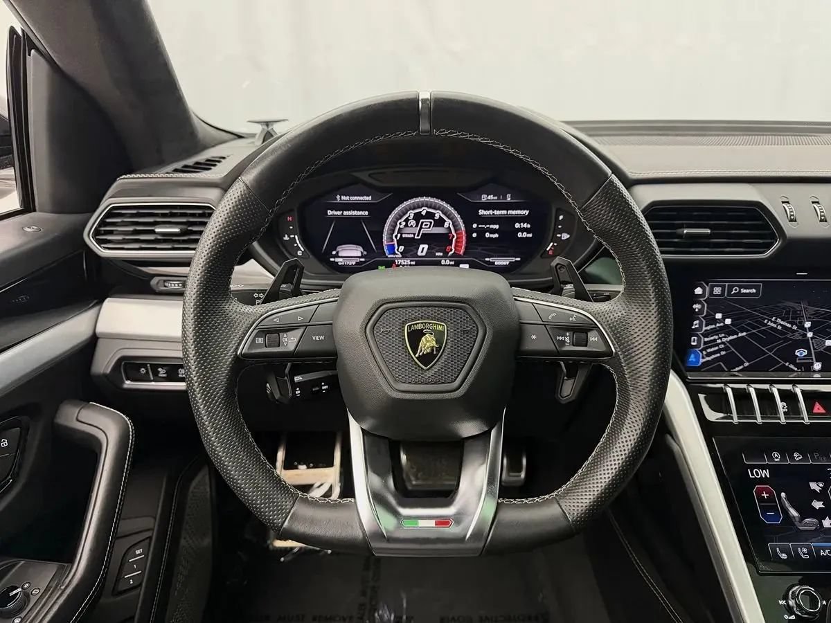 Used 2021 Lamborghini Urus AWD/4WD image 13