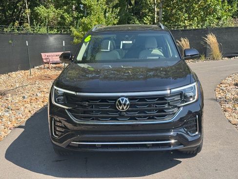 New 2026 Volkswagen Atlas SEL Premium R-Line AWD/4WD image 8