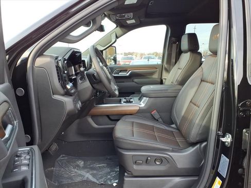 New 2026 Chevrolet Silverado 3500 High Country w/ Technology Package image 16