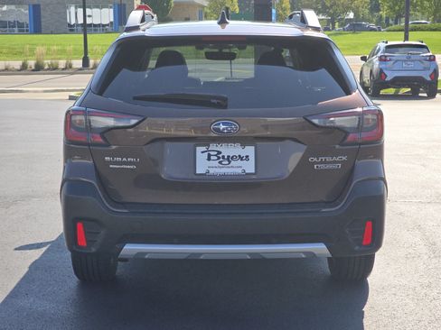 Used 2020 Subaru Outback Touring w/ Popular Package #2 AWD/4WD image 6