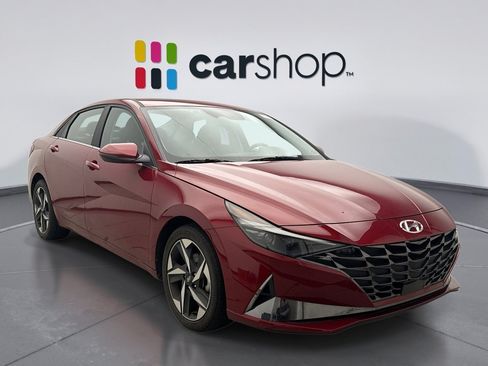 Used 2023 Hyundai Elantra Limited FWD image 4