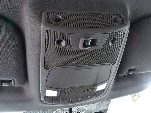 Used 2017 Ford F250 Lariat w/ Chrome Package image 35