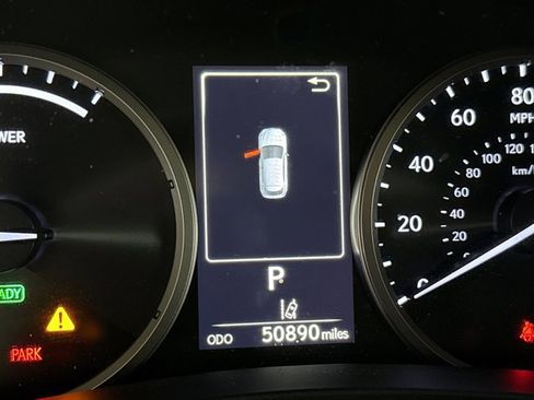 Used 2019 Lexus NX 300h AWD image 10