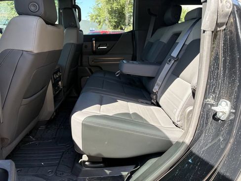 Used 2024 GMC Hummer EV 3X w/ Extreme Off-Road Package AWD/4WD image 11