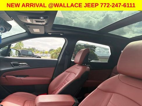 Used 2023 Kia Sportage SX FWD image 5