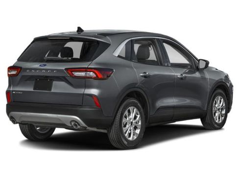 Used 2024 Ford Escape Active w/ Tech Pack #1 FWD image 2