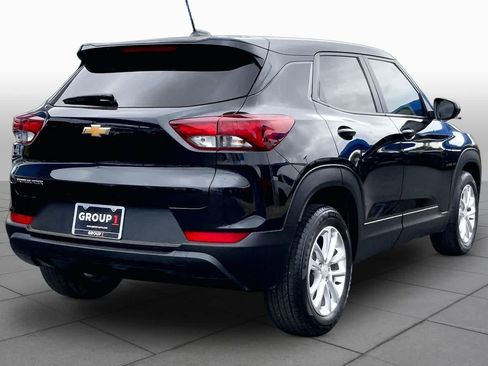 Used 2024 Chevrolet TrailBlazer LS w/ LS Convenience Package FWD image 13