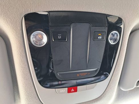 Used 2025 Kia Seltos S image 17