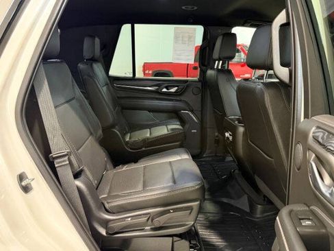 Used 2021 GMC Yukon Denali AWD/4WD image 17